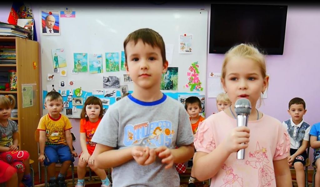 интервью у средней группы.jpg